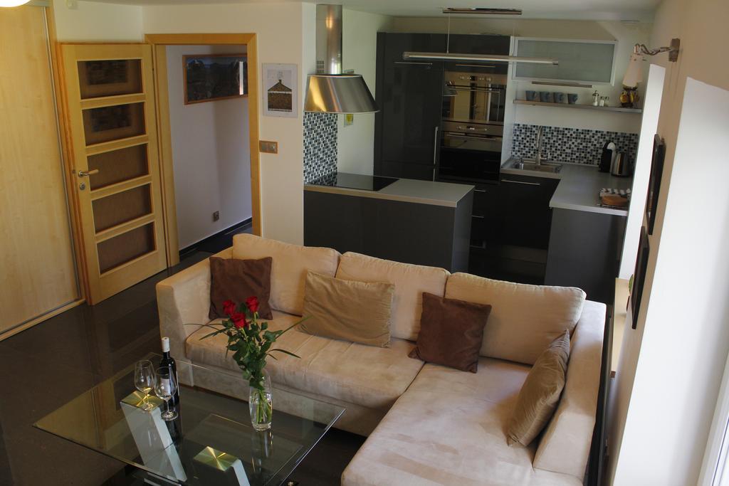 Apartment Dejvice ปราก ภายนอก รูปภาพ